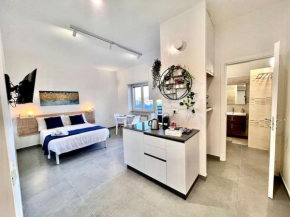 White Mary House for two people
